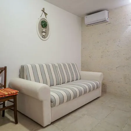 Hause Monteneze Villa Zagvozd
